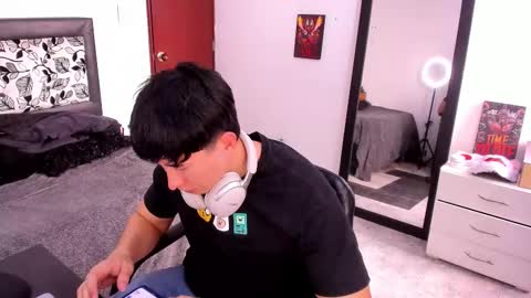 david  online show from March 2025 08:35:02 PM