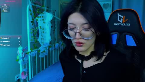 Setsunai online show from March 2025 04:49:01 AM