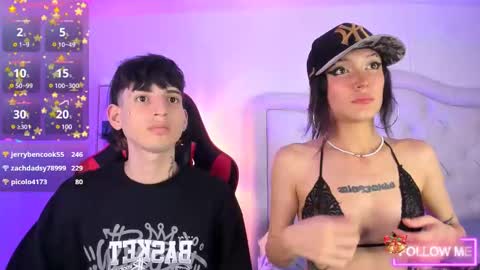 Snapshot of sett_and_gwen chatting on December 2024 10:21:01 AM sett_and_gwen online show from December 2024 10:21:01 AM