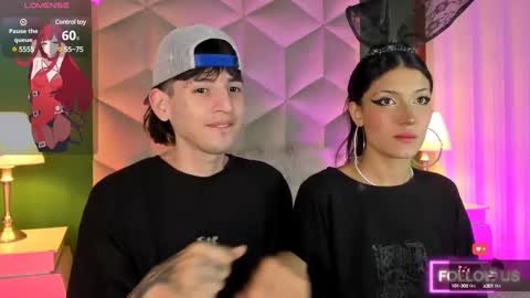 Snapshot of sett_and_gwen chatting on January 2025 07:11:01 AM sett_and_gwen online show from January 2025 07:11:01 AM