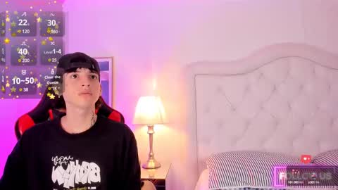 Snapshot of sett_and_gwen chatting on January 2025 09:57:02 AM sett_and_gwen online show from January 2025 09:57:02 AM