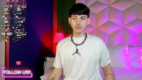 Snapshot of sett_and_gwen chatting on November 2025 03:50:02 AM sett_and_gwen online show from November 2025 03:50:02 AM