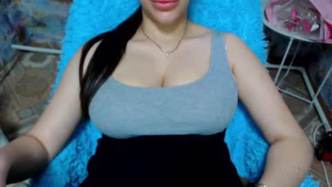 seu_cute online show from November 2025 08:37:01 AM