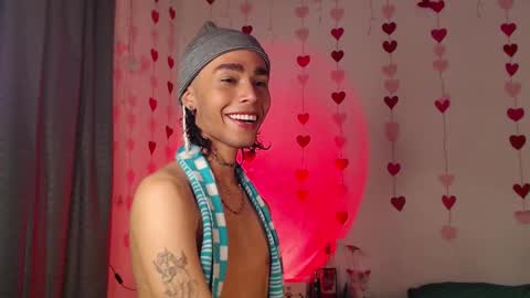 Alexis online show from February 2025 05:09:02 AM