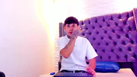 seven_turner online show from February 2026 04:38:01 AM