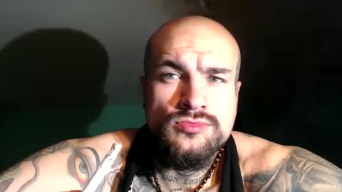 Snapshot of sevendragons1 chatting on December 2025 01:38:02 PM SevenDragons online show from December 2025 01:38:02 PM