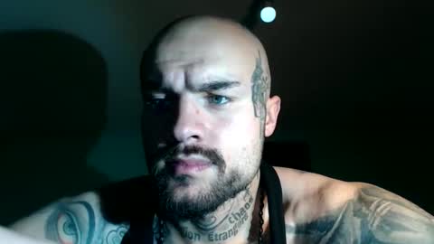 Snapshot of sevendragons1 chatting on December 2025 04:02:01 PM SevenDragons online show from December 2025 04:02:01 PM