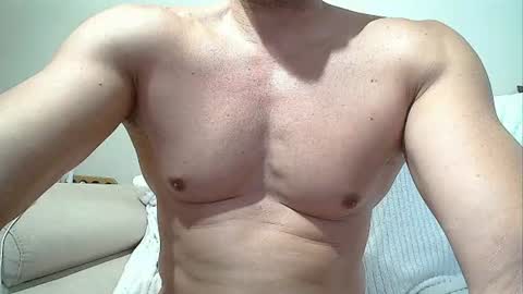 SEX MACHINE 19 online show from June 2026 09:40:02 AM