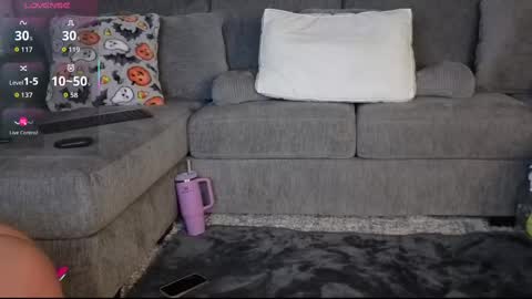 Snapshot of sexaddiction37 chatting on October 2025 07:48:01 AM BRI online show from October 2025 07:48:01 AM