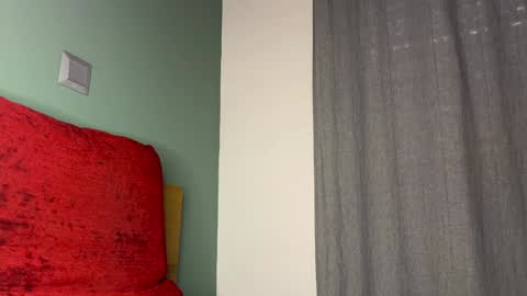 Lucenzo  online show from February 2025 10:40:01 AM