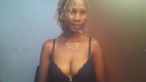 Snapshot of sexie_love chatting on February 2025 11:31:01 AM Nancy online show from February 2025 11:31:01 AM