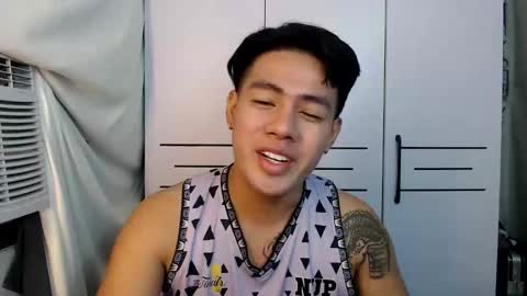 HI I AM JAMESPLEASE LET ME DO SOME HOT SHOWS FOR YOU HERE FOR MY  SCHOOL AND FOR MY FAMILY online show from November 2025 02:21:01 AM