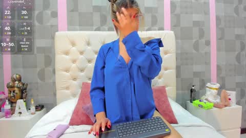 Snapshot of sexmilla_ chatting on February 2025 01:47:01 AM My name is sexmilla Dont forget to follow me online show from February 2025 01:47:01 AM