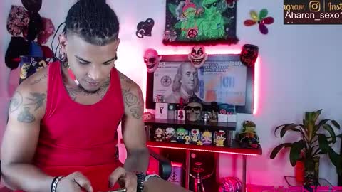 Aharon  ravelo online show from February 2026 03:33:02 AM