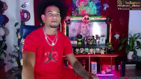 Aharon  ravelo online show from March 2026 03:43:02 AM