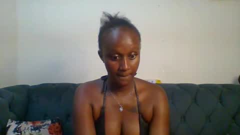 Snapshot of sexsy_sally chatting on March 2025 12:33:02 AM sexsysally online show from March 2025 12:33:02 AM