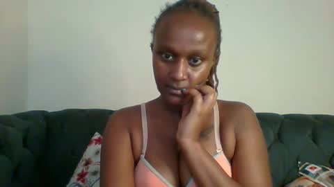 Snapshot of sexsy_sally chatting on February 2026 08:24:07 AM sexsysally online show from February 2026 08:24:07 AM
