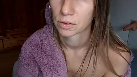 Snapshot of sexualangel chatting on November 2025 07:52:02 AM Verona online show from November 2025 07:52:02 AM