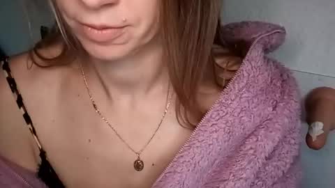 Snapshot of sexualangel chatting on December 2025 07:47:01 AM Verona online show from December 2025 07:47:01 AM