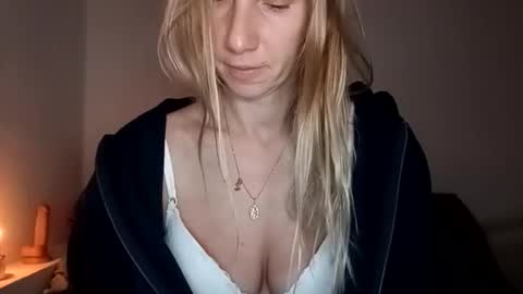 Snapshot of sexualangel chatting on February 2026 04:33:01 AM Verona online show from February 2026 04:33:01 AM