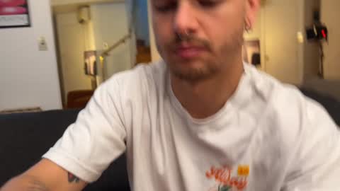 Andrea online show from December 2025 01:11:01 AM