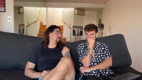 Andrea online show from December 2025 08:37:02 PM