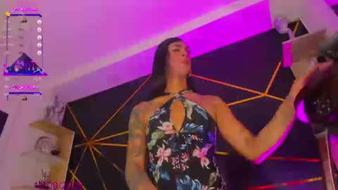 Snapshot of sexwildlatin chatting on September 2025 01:55:02 PM Tifanny Benitez online show from September 2025 01:55:02 PM