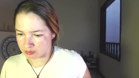 Snapshot of sexwwoman chatting on January 2025 10:51:02 PM CHIARA online show from January 2025 10:51:02 PM