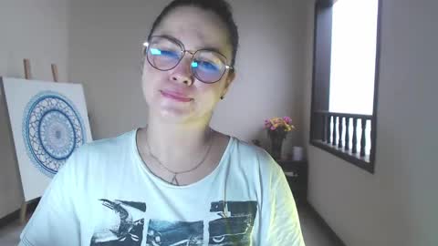 Snapshot of sexwwoman chatting on February 2025 09:16:02 PM CHIARA online show from February 2025 09:16:02 PM