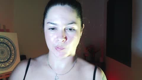 Snapshot of sexwwoman chatting on February 2025 12:05:02 AM CHIARA online show from February 2025 12:05:02 AM