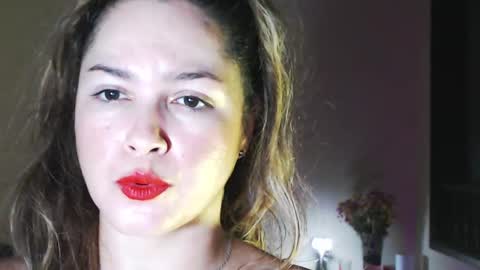 Snapshot of sexwwoman chatting on February 2025 02:21:01 AM CHIARA online show from February 2025 02:21:01 AM