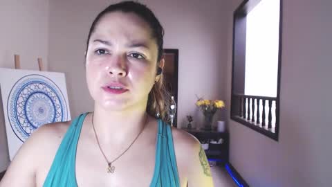 Snapshot of sexwwoman chatting on March 2025 09:40:02 PM CHIARA online show from March 2025 09:40:02 PM