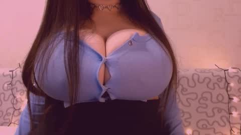 Julia online show from December 2025 01:29:02 PM