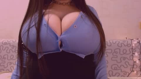Julia online show from February 2026 07:30:01 AM