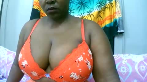 sexxi_ebony online show from December 2025 03:48:01 AM