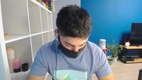 Tommy online show from February 2025 08:16:02 PM