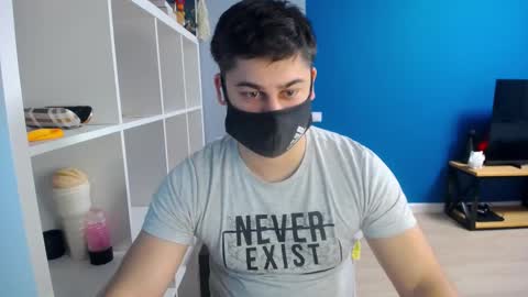 Tommy online show from March 2025 08:00:01 PM