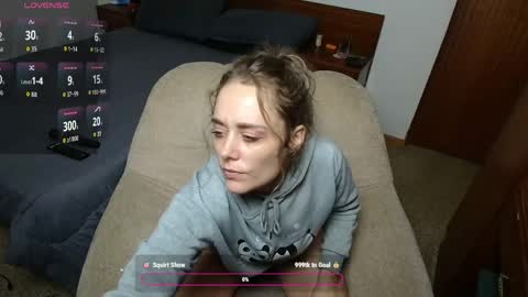 sexxxycrystali online show from May 2026 11:17:01 AM
