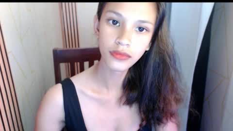 Snapshot of sexxy_dahlia chatting on March 2026 12:49:02 PM Dahlia online show from March 2026 12:49:02 PM