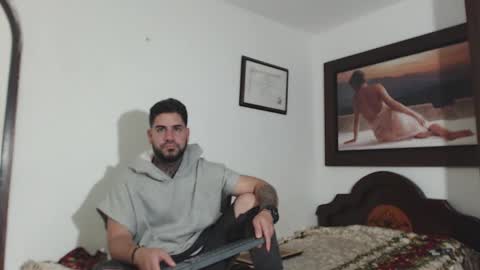 sexxy man online show from December 2024 11:00:01 PM