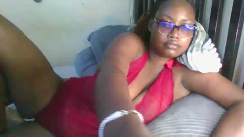 Snapshot of sexxy_mish chatting on April 2026 04:52:02 AM sexxy_mish online show from April 2026 04:52:02 AM