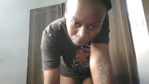 Snapshot of sexxyivy chatting on December 2025 08:39:01 PM ivy online show from December 2025 08:39:01 PM