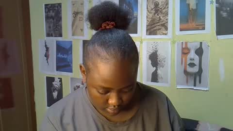 sexxykaree online show from April 2026 09:25:01 AM