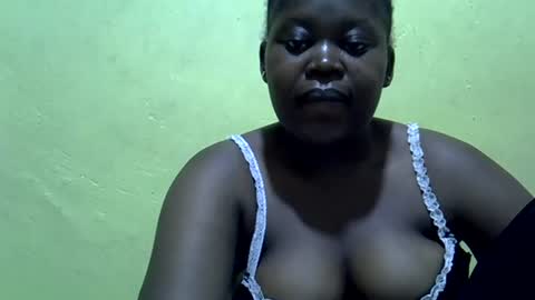 Snapshot of sexxylicia chatting on July 2026 04:46:01 PM sexxylicia online show from July 2026 04:46:01 PM