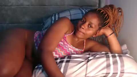 Snapshot of sexxywider_ebony chatting on September 2025 04:56:01 AM sexxywide ebony online show from September 2025 04:56:01 AM