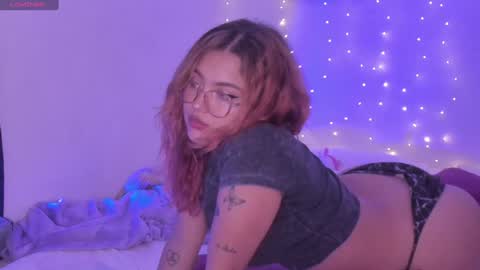 Lucy  Annyy online show from January 2025 04:47:01 AM