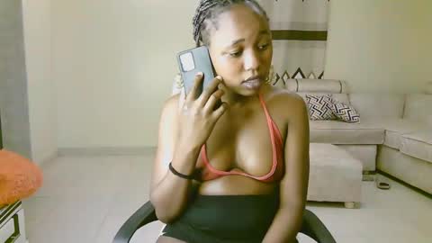 Ariana online show from March 2025 07:06:01 PM