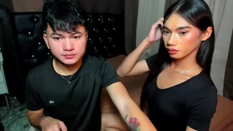 ATASHA AND ASHLEY online show from April 2026 06:05:02 PM