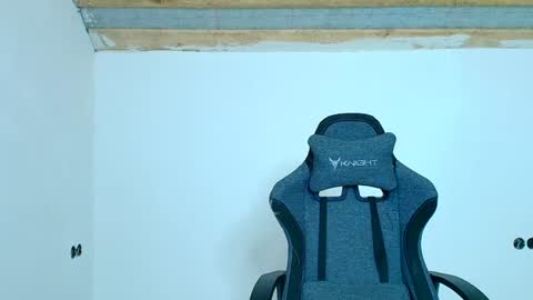 Snapshot of sexy_b0rsch chatting on September 2025 03:33:02 AM sexy_b0rsch online show from September 2025 03:33:02 AM