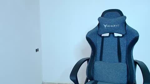 Snapshot of sexy_b0rsch chatting on October 2025 05:17:02 AM sexy_b0rsch online show from October 2025 05:17:02 AM